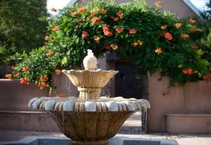 Hotel Old Town Albuquerque's courtyard